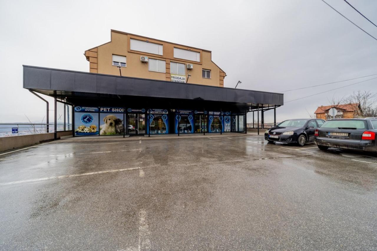 Port 1 Apartment Belgrade Luaran gambar