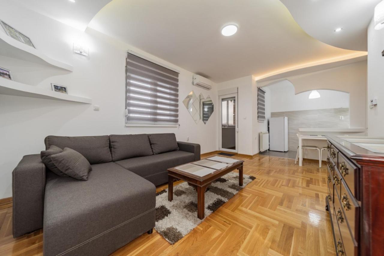 Port 1 Apartment Belgrade Luaran gambar